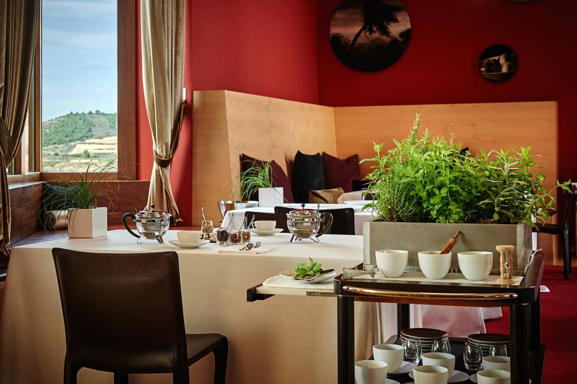 Hotel Marques De Riscal, A Luxury Collection Hotel, Эльсьего Экстерьер фото
