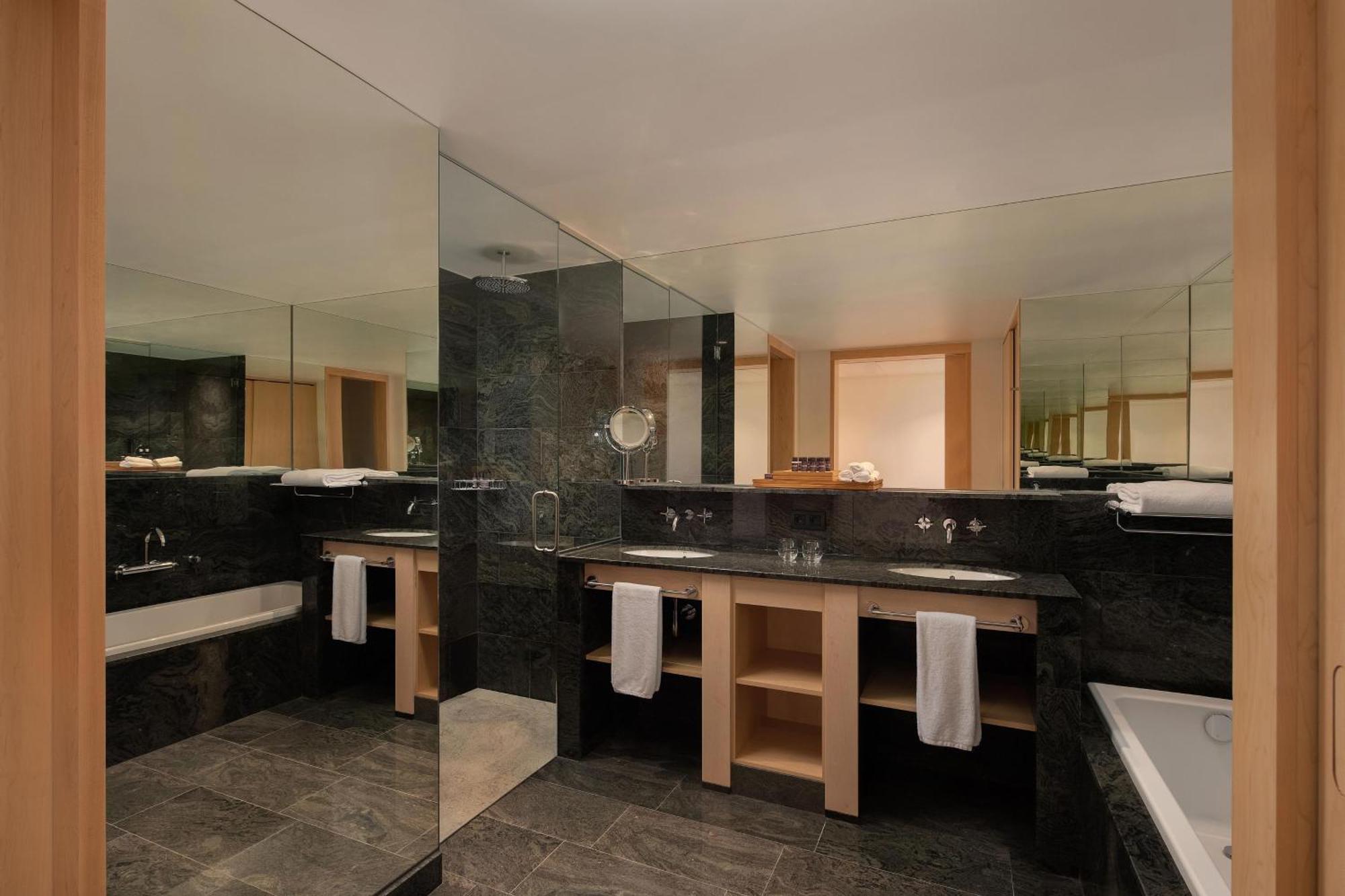 Hotel Marques De Riscal, A Luxury Collection Hotel, Эльсьего Экстерьер фото
